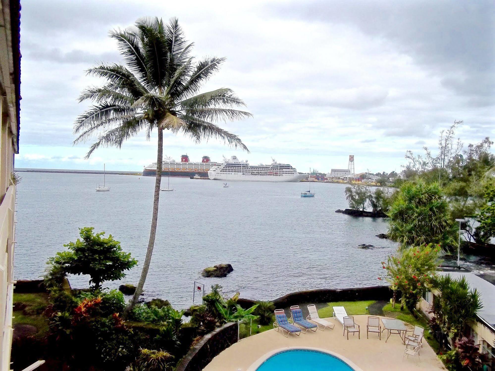 Reeds Bay Hotel Hilo