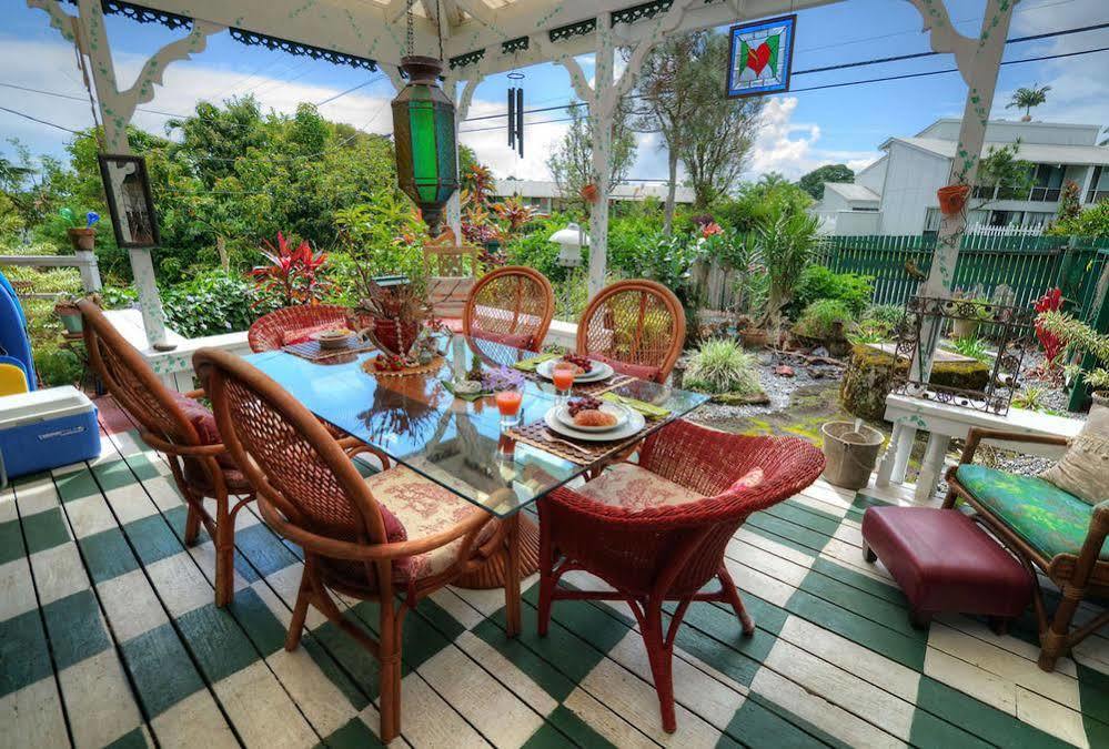 Hale Kawehi Guest house 3*