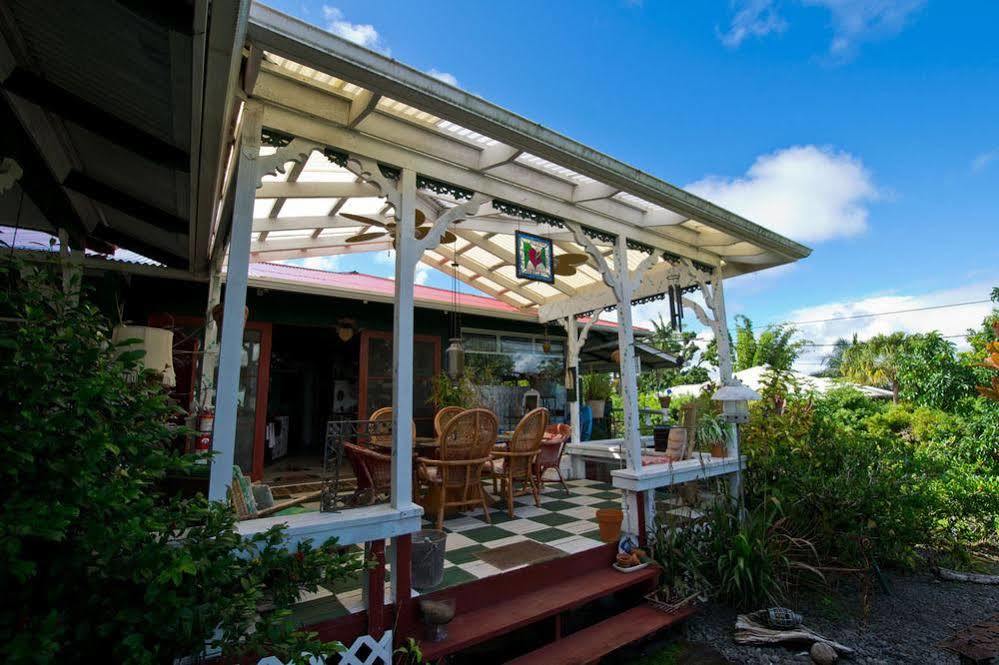 Hale Kawehi 3*