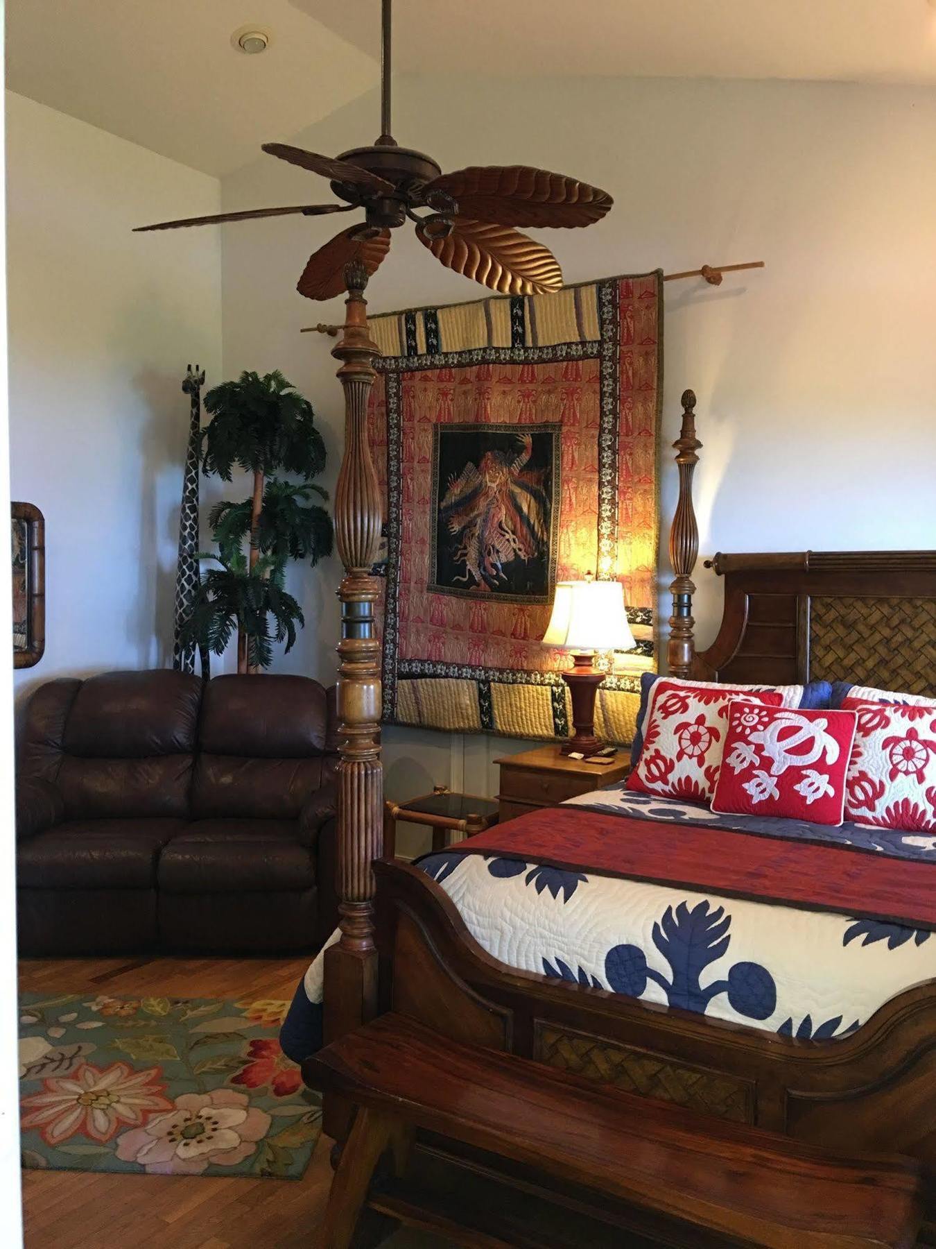 The Bay House 3* Hilo