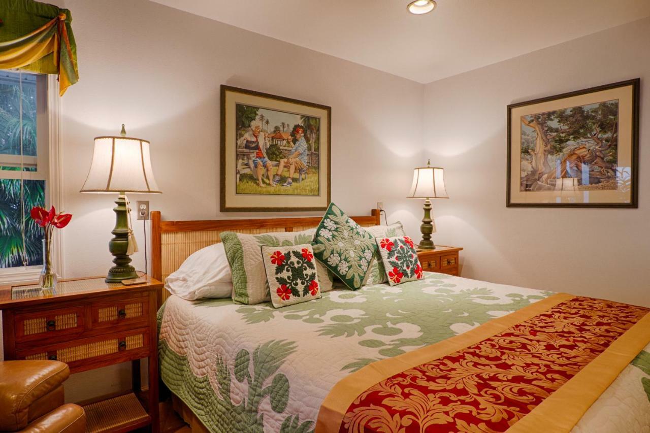The Bay House 3* Hilo