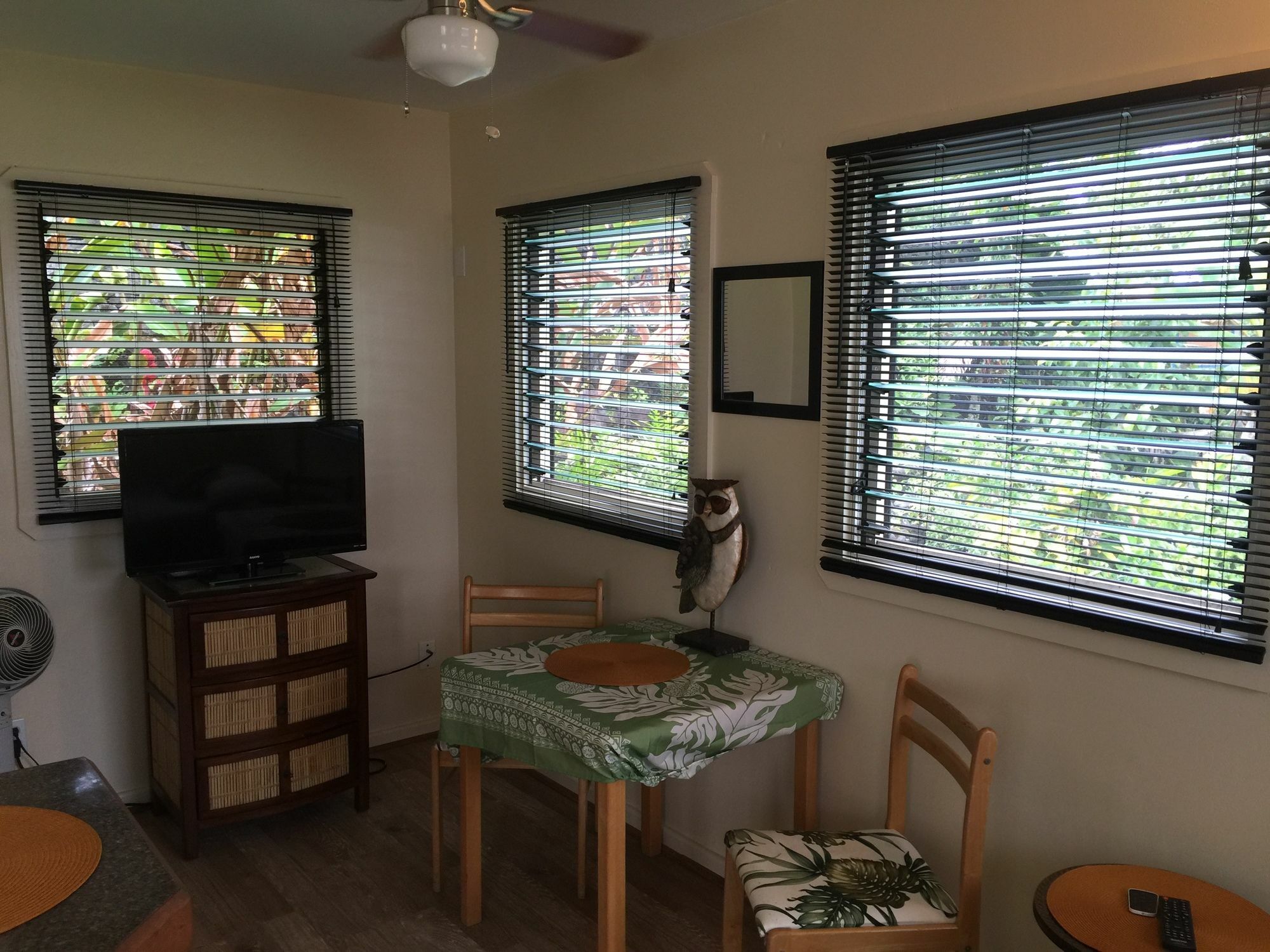 Aaron's Bed & Breakfast 2*