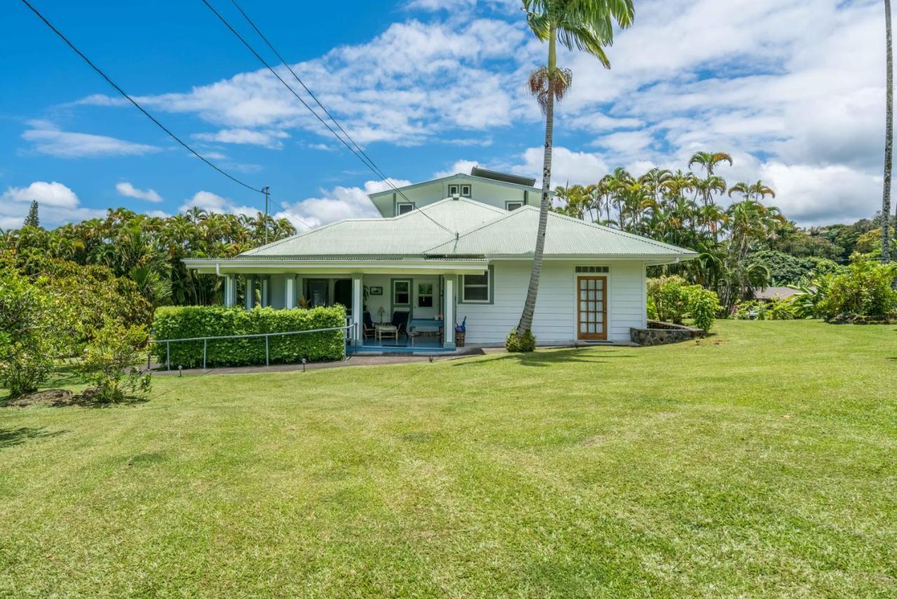 Old Hawaiian Hilo