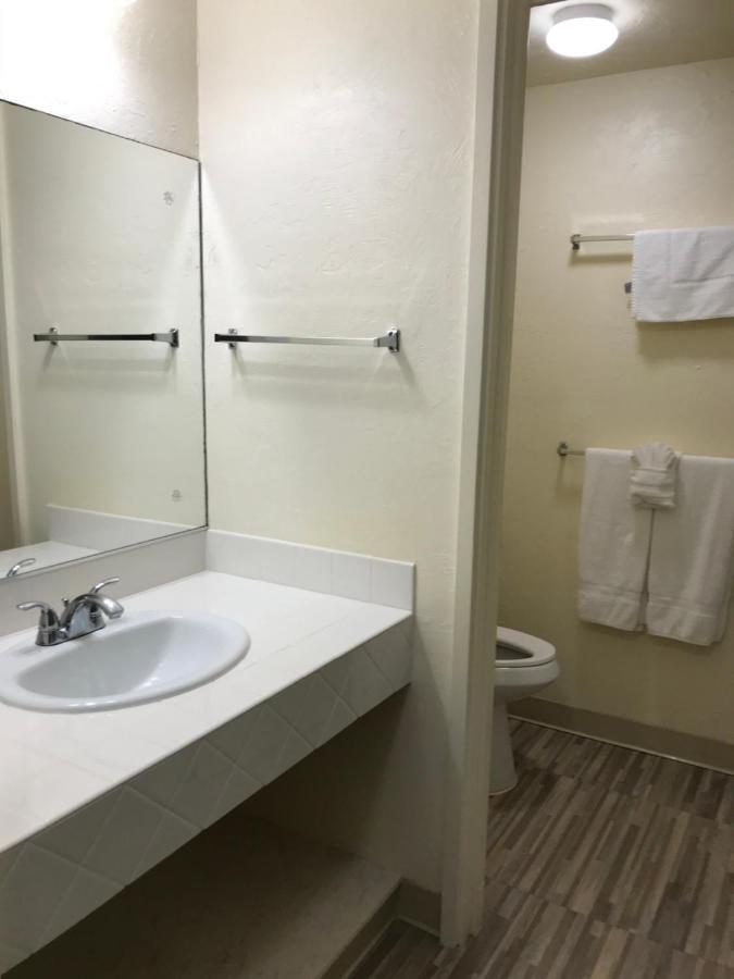 Hotel Reeds Bay Hilo