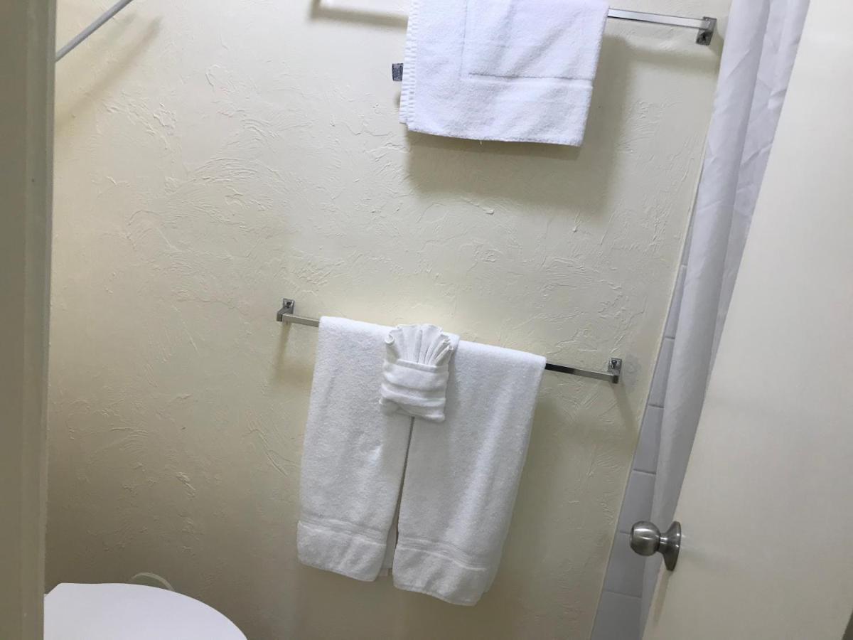 Hotel Reeds Bay Hilo